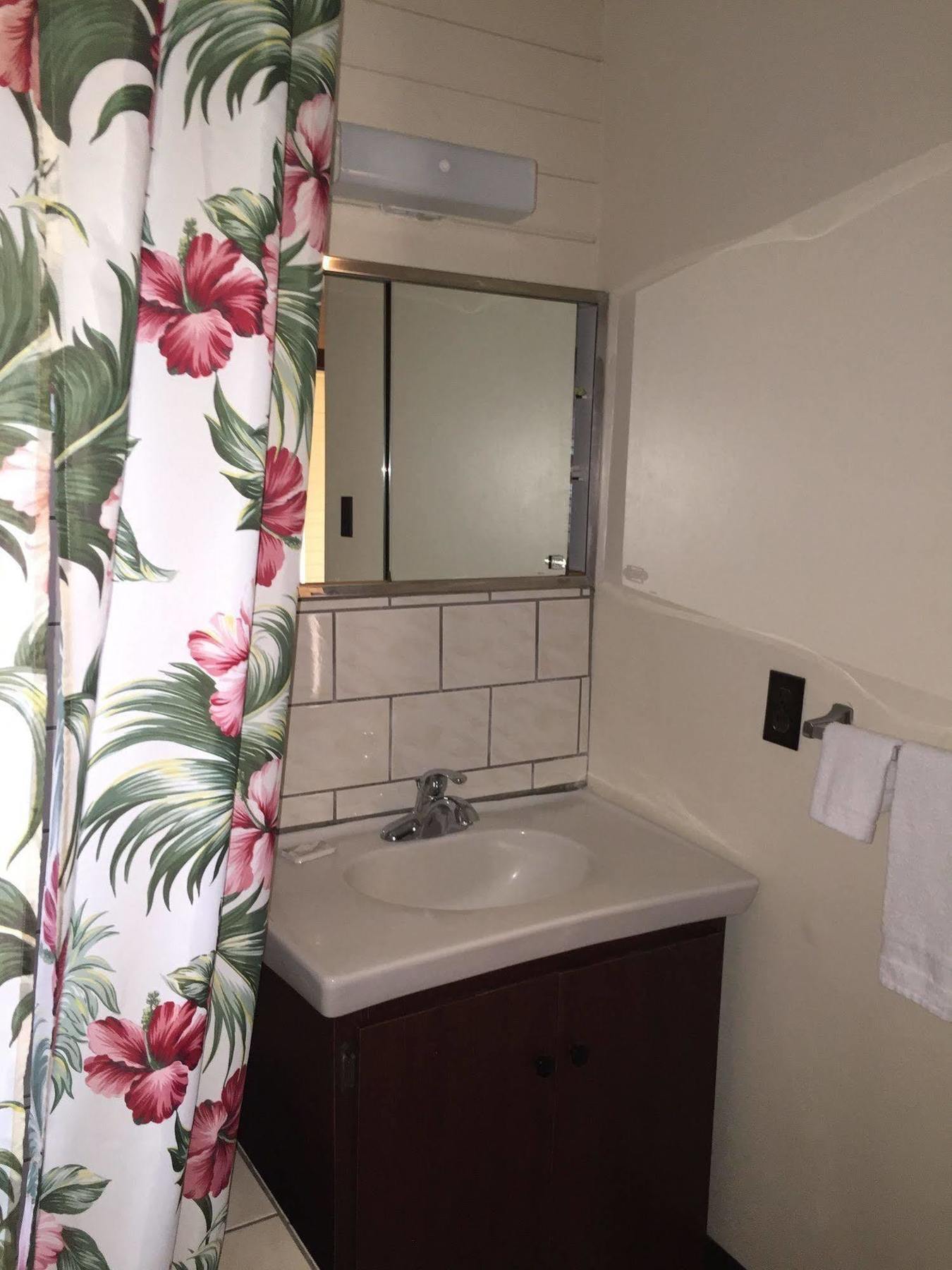 Dolphin Bay Hotel هيلو المظهر الخارجي الصورة